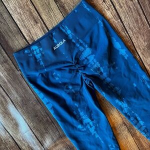 💙 AUROLA Iimitless Seamless Scrunch Leggings | Blue Tie Dye Effect | Size M